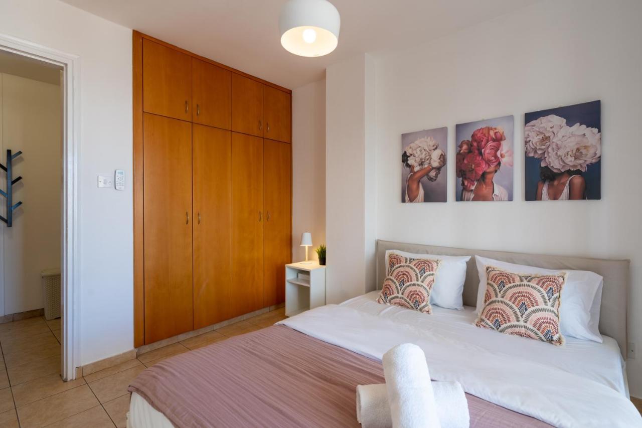 Polyn 1- Bedroom Apartment In Larnaca Eksteriør billede